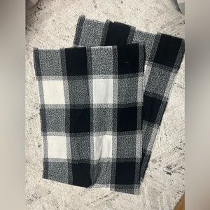 Old Navy flannel scarf